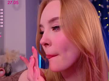 webcam girl lissa_meooow live cam image #9489098