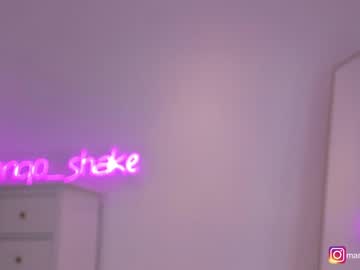 webcam girl mango_shake live cam image #625037