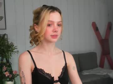 webcam girl little_anitta live cam image #12184827
