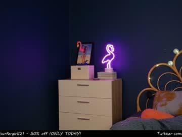 webcam girl surfergirl121 live cam image #5770199