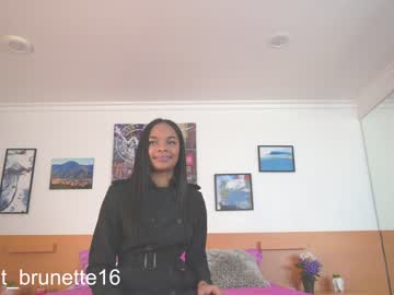 webcam girl camilitasu live cam image #1183620