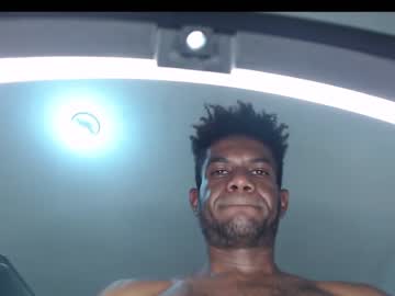 webcam man carlos_bigger live cam image #8975209