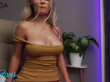 webcam couple 11name11my11shy11 live cam image #185249
