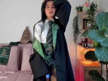 webcam girl lucia_sandy live cam image #10922900