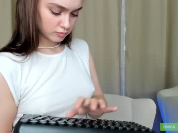 webcam girl evi_wow live cam image #7480674