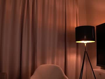 webcam girl scarletmore live cam image #11795161