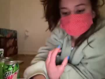 webcam girl mtn_dew_queen live cam image #236054