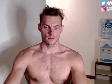webcam man whiteconan live cam image #4829453
