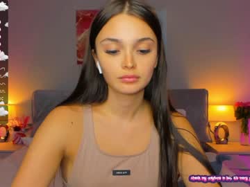 webcam girl your__voice live cam image #3524775