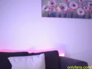 webcam girl ady_w_o_w live cam image #11513391