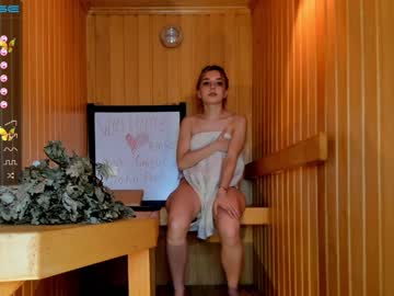 webcam girl evajeanette live cam image #2636165