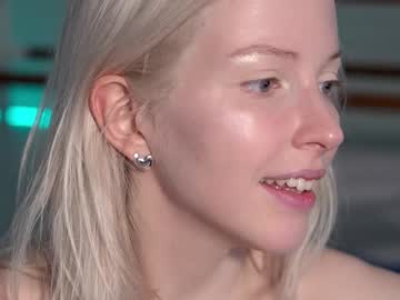 webcam girl my_stella live cam image #12238549