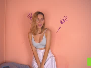 webcam girl telladreamer_ live cam image #10309836