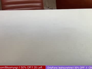 webcam girl bloomyogi live cam image #5082685