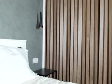 webcam girl persian_baddie live cam image #7922470