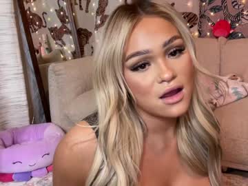 webcam girl ari_02 live cam image #8967537