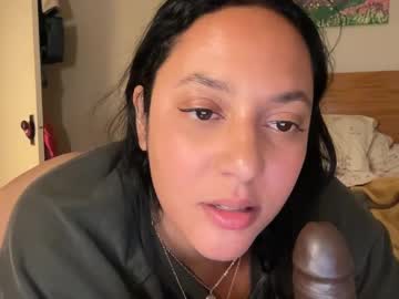 webcam girl dreamyriri live cam image #12760307