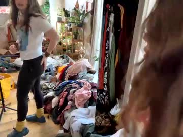 webcam girl emersoncane live cam image #12009662