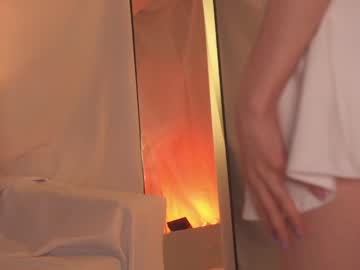 webcam girl sunny_maria live cam image #8209382