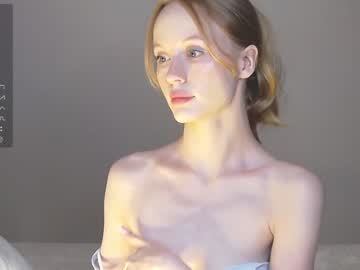 webcam girl cute_shine live cam image #10275619