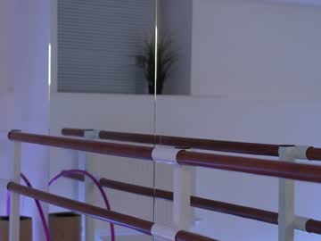 webcam girl floret_joy live cam image #8795326