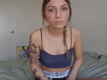 webcam girl emiefox2 live cam image #12540656