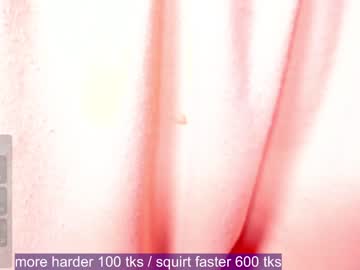 webcam girl cutee_world live cam image #8668907