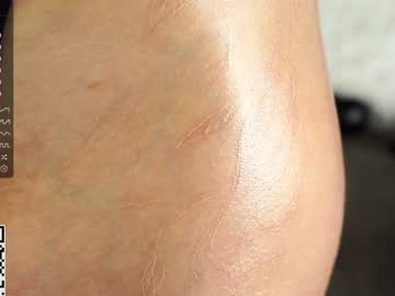 webcam girl a_whole_eternity live cam image #9069391