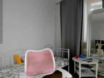 webcam girl solsticea live cam image #12310247