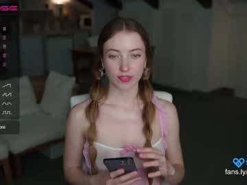 webcam girl lexipoy live cam image #5835595