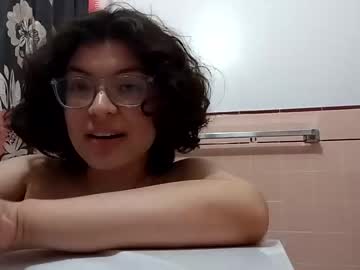webcam girl nerdienina live cam image #3777546