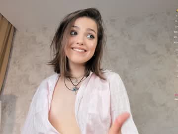 webcam couple emiliacourtney live cam image #7583920