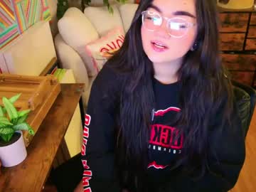 webcam girl annatigarr live cam image #12462275