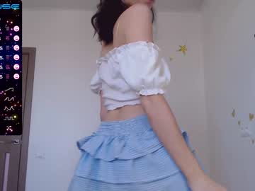 webcam girl crystal_one live cam image #3568891