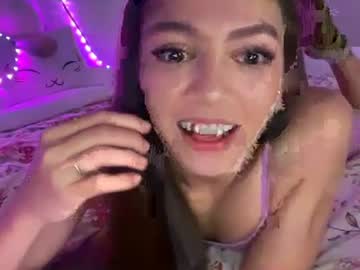webcam girl keirasworld live cam image #13009938