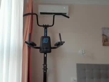 webcam man o_r_b_i_t live cam image #3017869