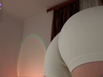 webcam girl fit___girl live cam image #12600603