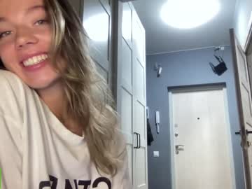webcam girl angel_from_sky live cam image #8138722