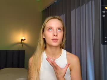 webcam girl callme_star live cam image #7053538