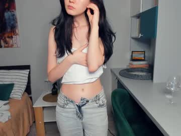 webcam girl shelley_pearl live cam image #11018645