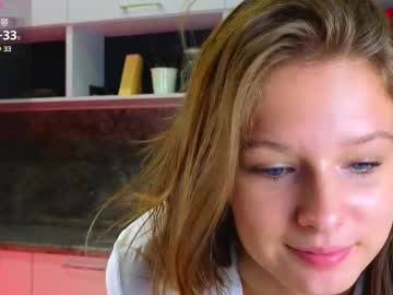 webcam girl katie_dierse live cam image #12331122