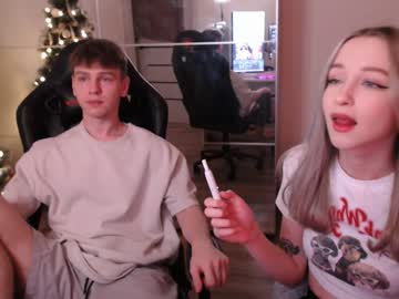webcam couple alex_gotcha live cam image #11462060