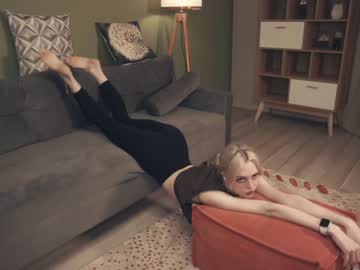 webcam girl audreycarvin live cam image #8720212