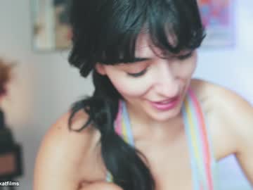 webcam girl katdreams live cam image #6778724