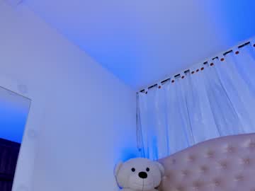 webcam girl emily_____ live cam image #5374266