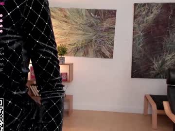 webcam girl a_whole_eternity live cam image #8538994