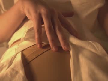 webcam girl bibi_it_is live cam image #3248918