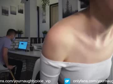 webcam girl yournaughtypixie live cam image #5620554