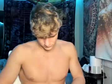 webcam man jackson_skate21 live cam image #3500415