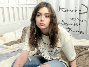 webcam girl connieambes live cam image #7155279